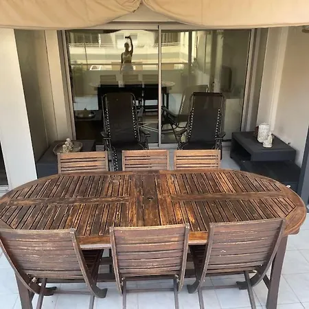 公寓 Terrasse Piscine Et Acces 昂蒂布