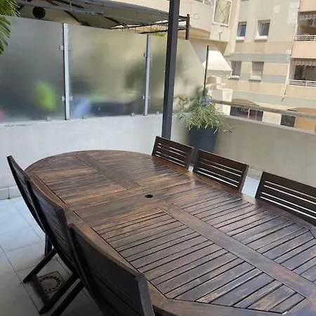 Terrasse Piscine Et Acces 公寓 *